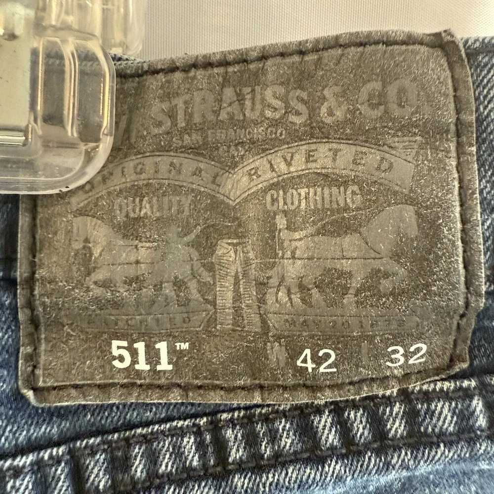 Levi's Jeans 511 Mens 42x30 Fit 42x31‎ Dark Wash Blue Slim Denim Black Tag